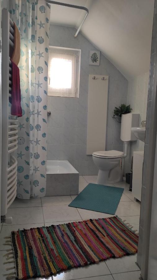 Appartamenti Delle Vacanze Keszthely Exteriör bild