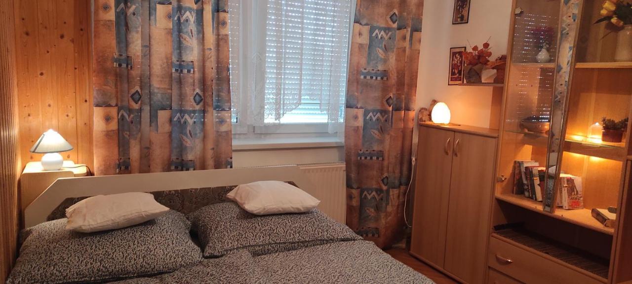 Appartamenti Delle Vacanze Keszthely Exteriör bild